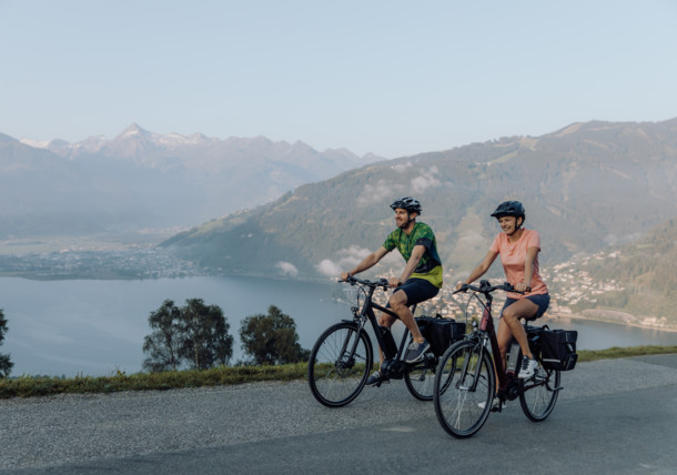    cycling (e-biking) in Zell am See - Kaprun region / Zell am See